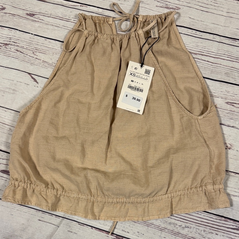 NWT Zara Sleeveless Halter Top with Ties in The Back Size XS Beige